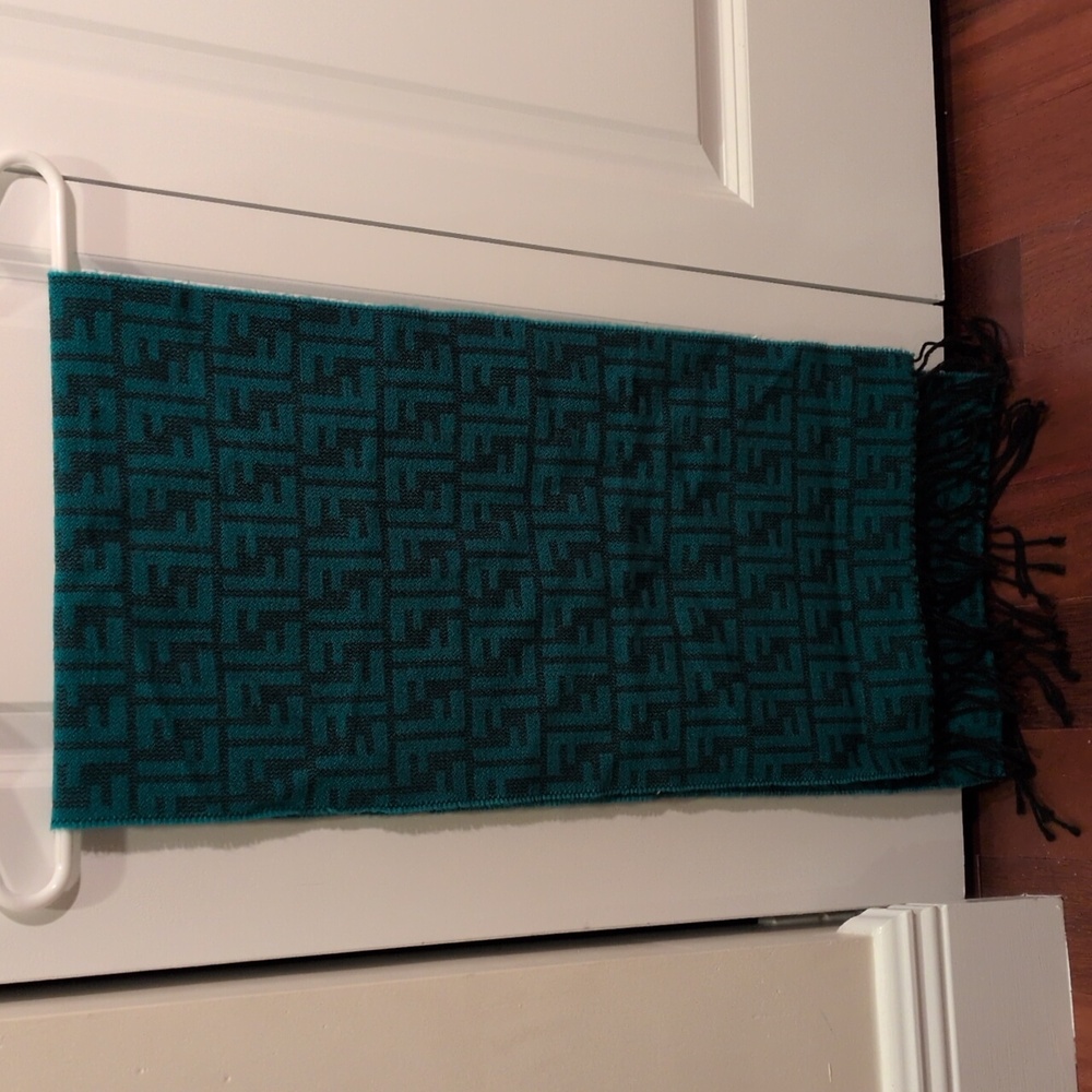 Fendi Patterned Scarf Green Black Acrylic